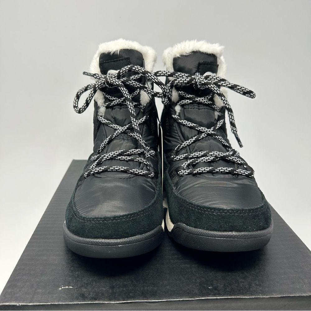 Sorel Whitney Flurry Boots
Size 11 NEW! - Picture 5 of 8